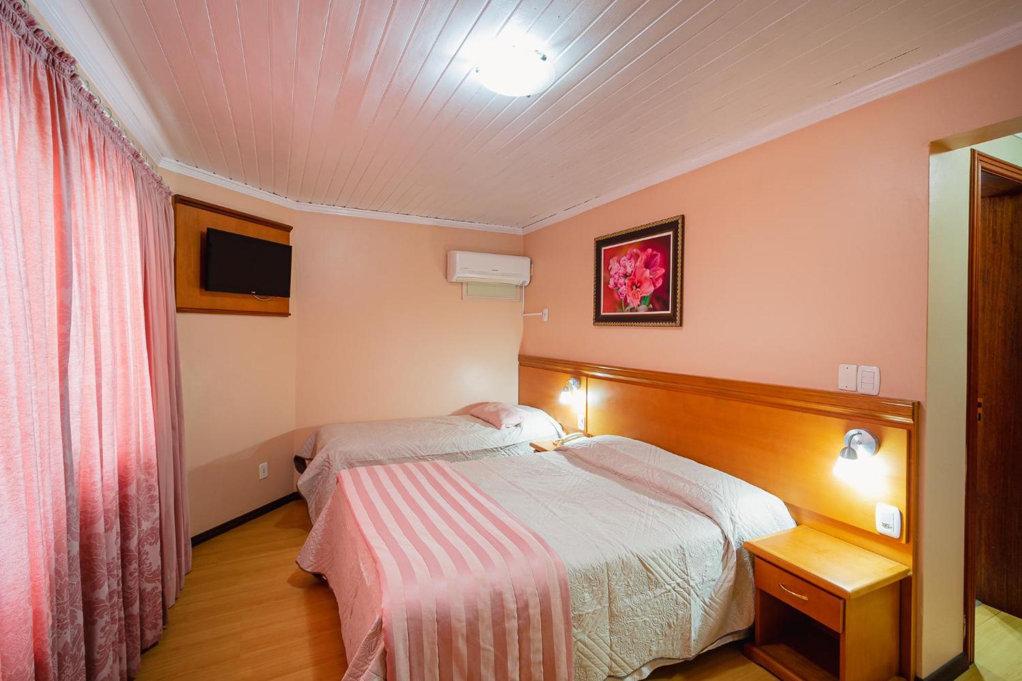 Hotel Cabanas Alto Da Serra กาเนรา ภายนอก รูปภาพ