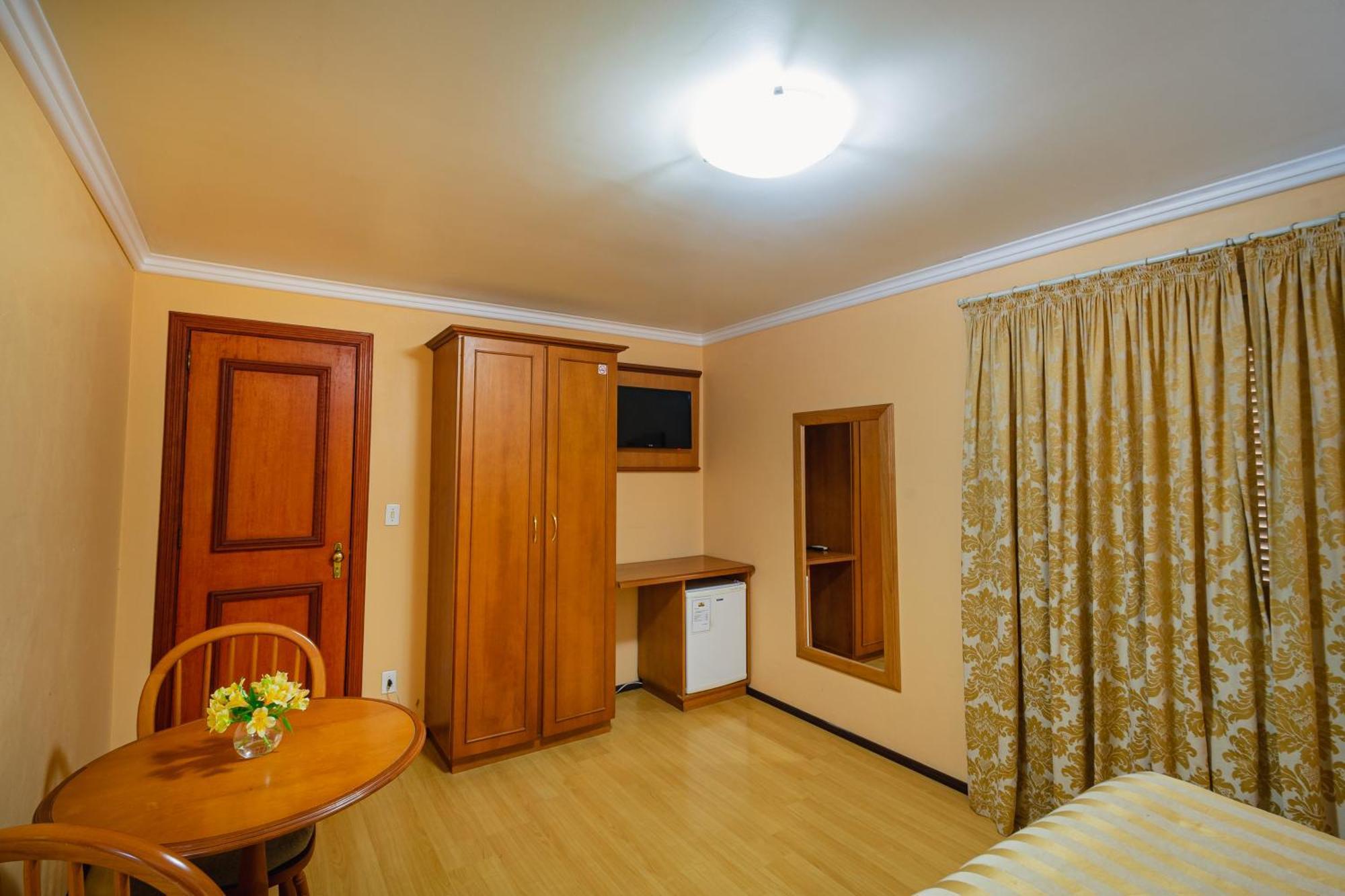 Hotel Cabanas Alto Da Serra กาเนรา ภายนอก รูปภาพ